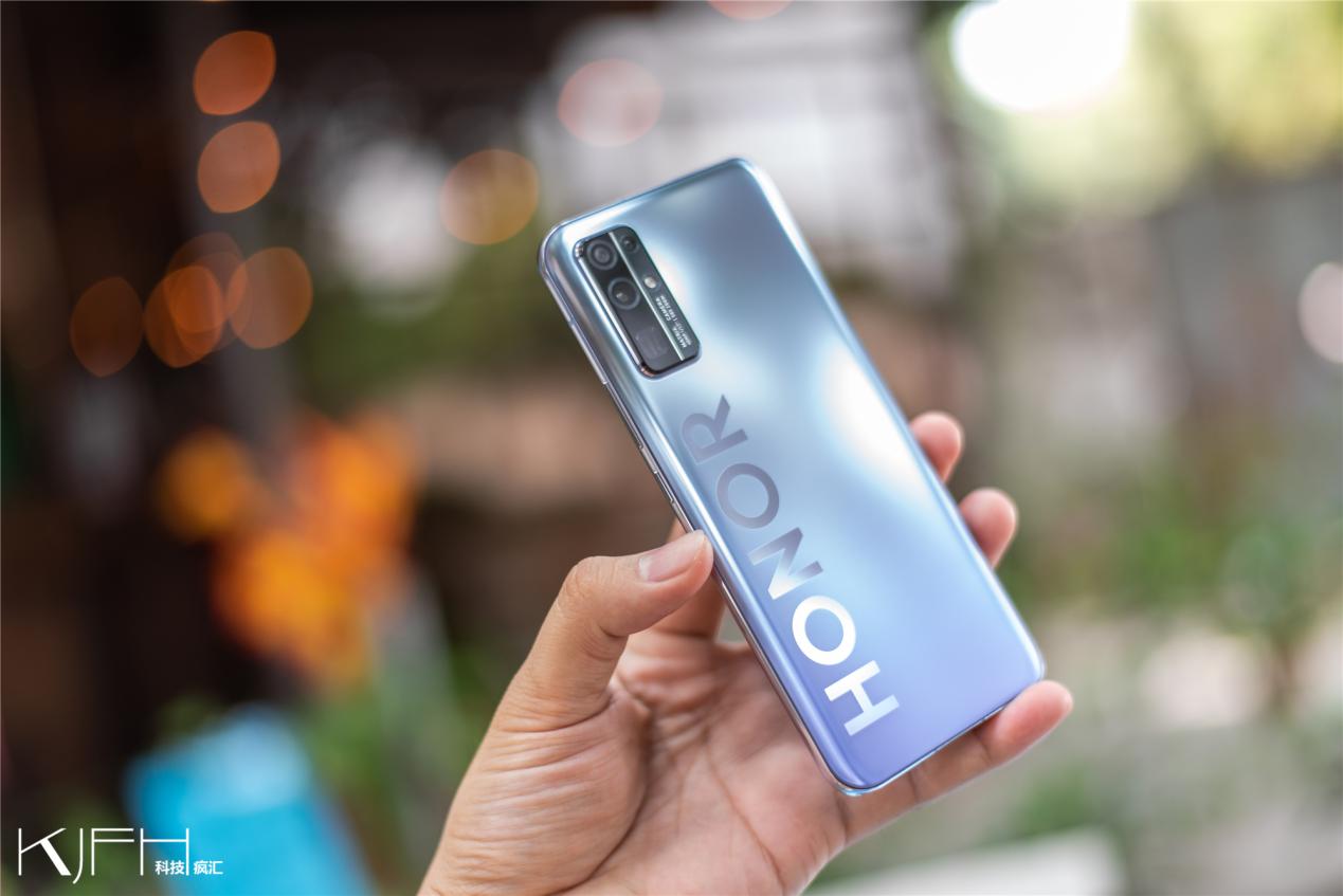 荣耀30麒麟985和980区别,荣耀305g深度测评