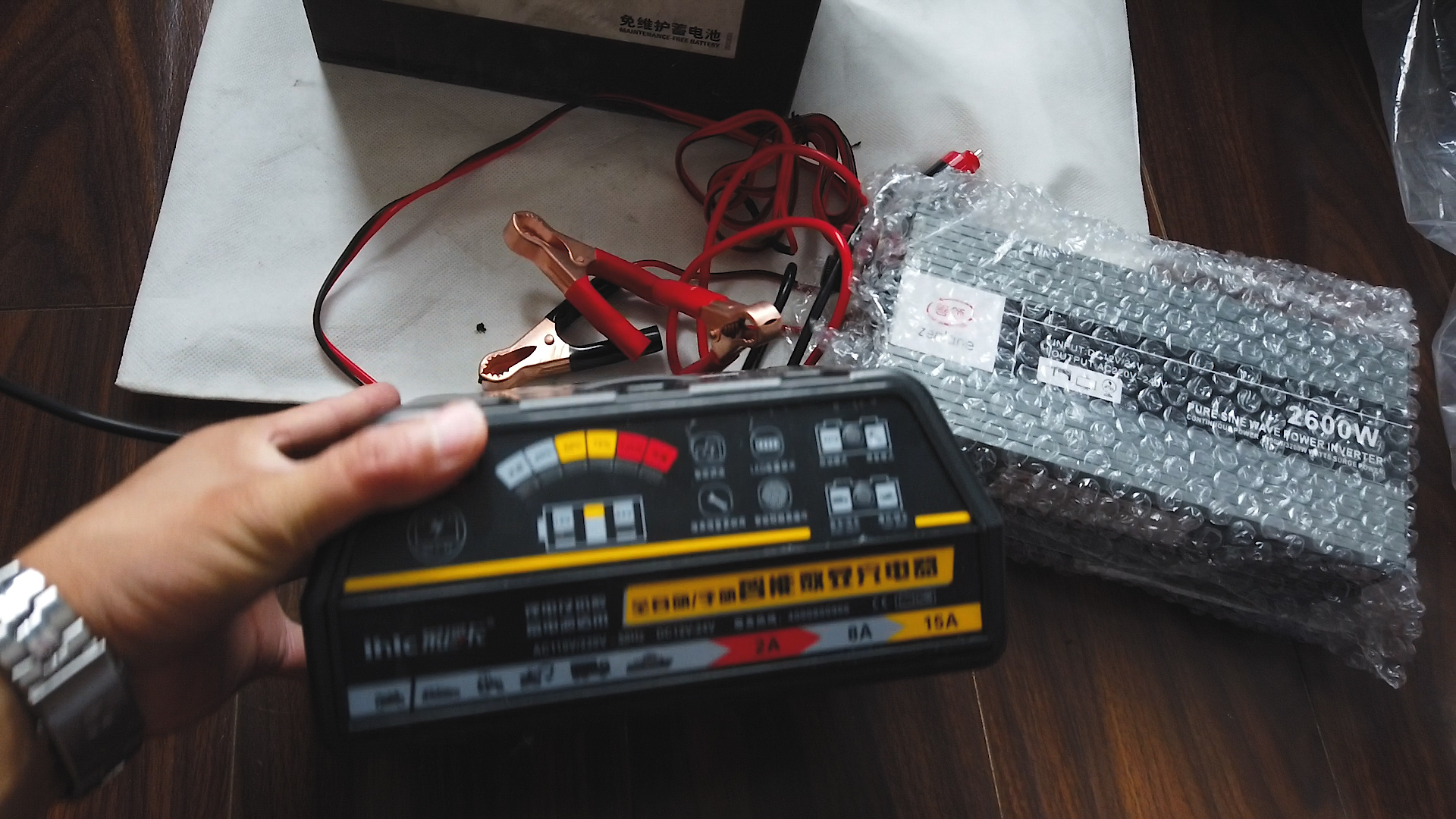 90后夫妻开车去西藏旅游,90后夫妻长途货车进西藏