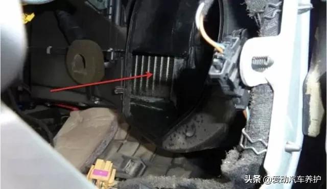 空调清洗蒸发箱一般在何时清洗,空调臭清洗蒸发箱能彻底解决吗