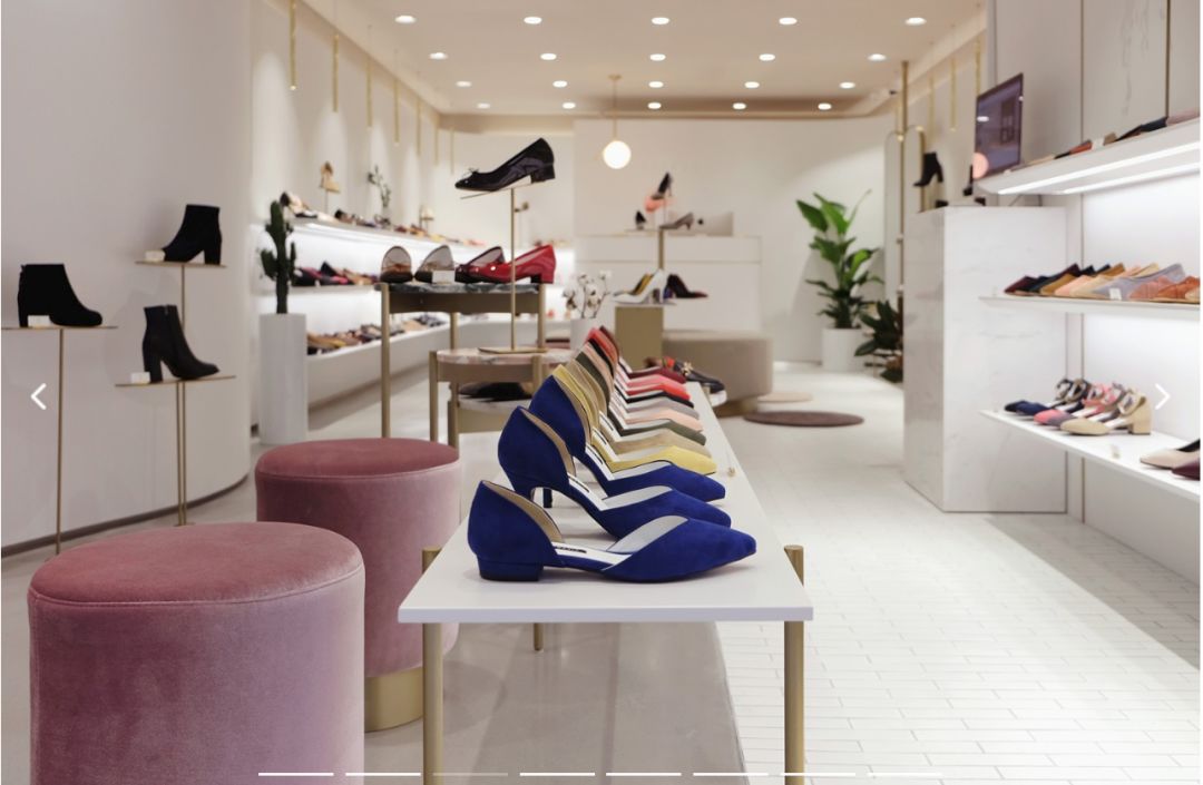 闊╁墽濂充富绌挎惌鍝佺墝,闊╁墽濂宠绌挎惌鍝佺墝