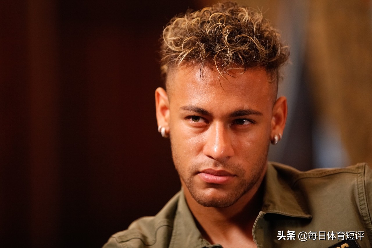 巴萨困局深度解析,巴萨走下神坛原因