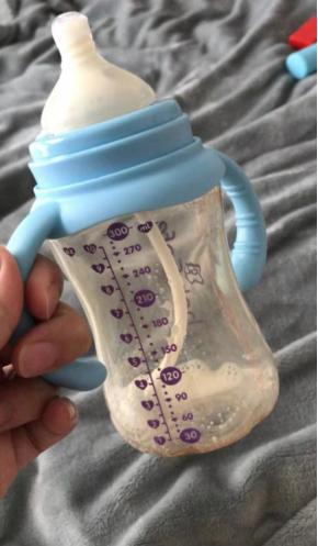 奶瓶玻璃防胀气防呛奶推荐,奶瓶0-12个月防胀气防摔防呛奶