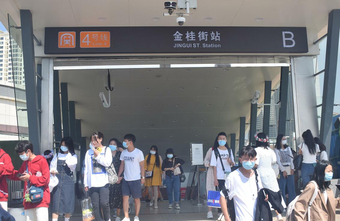 云南斗南花市旅游攻略,昆明地铁五号线到斗南花市