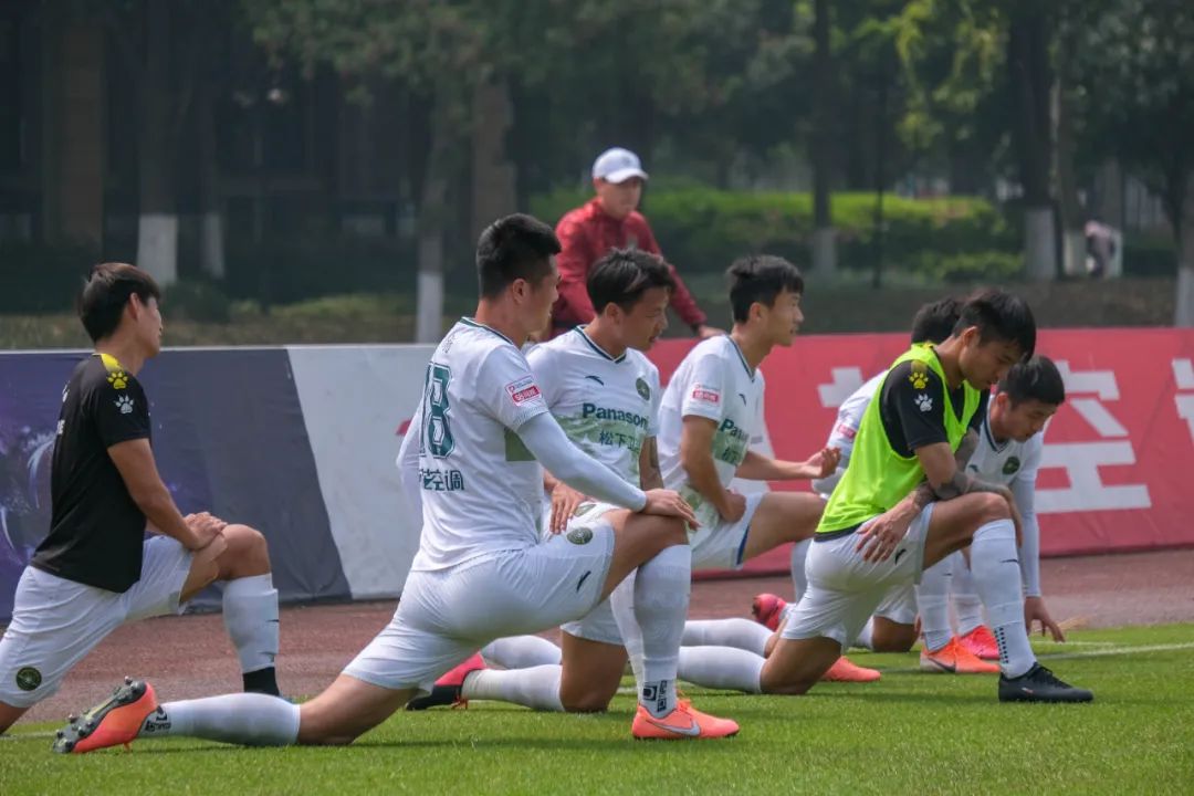 绿城足球最新消息今天,绿城足球比赛表2024