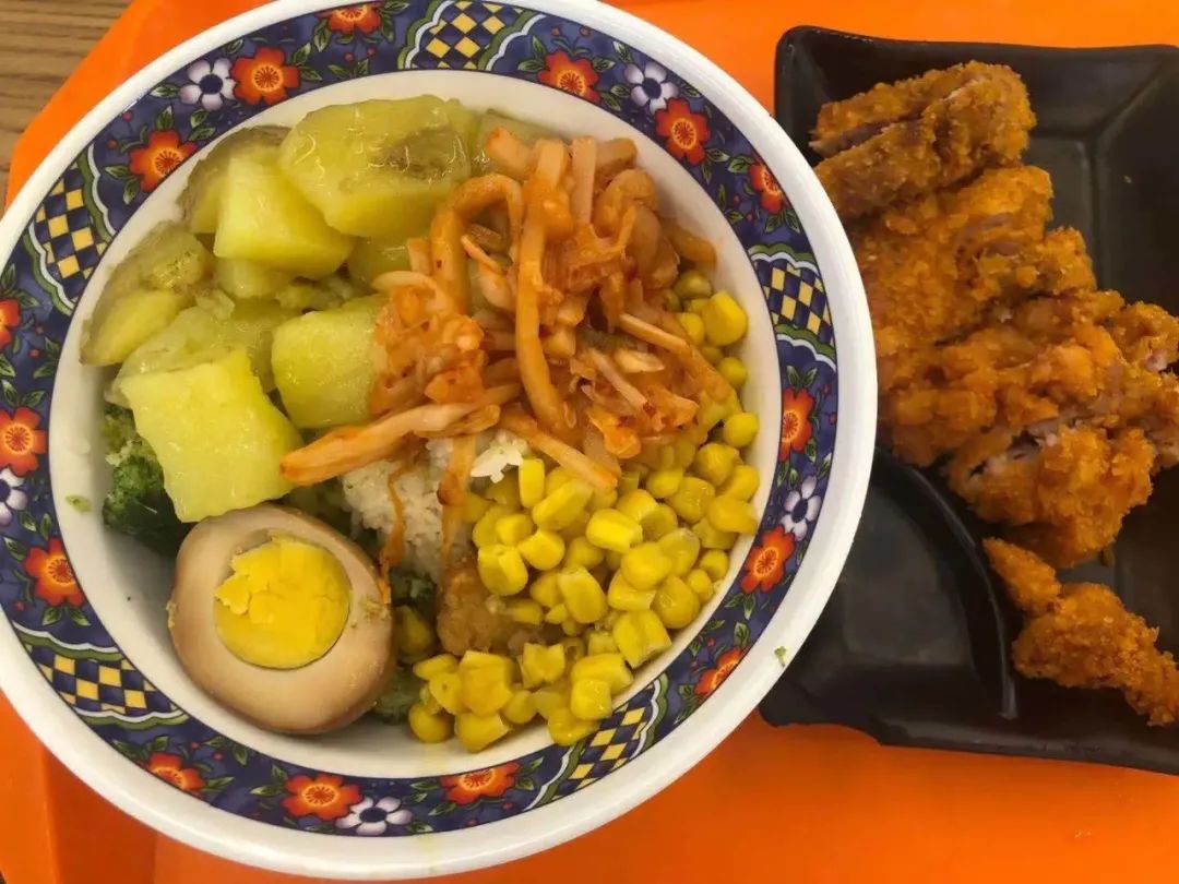全国高校食堂美食排名,高校美食大赏隔壁都馋哭了