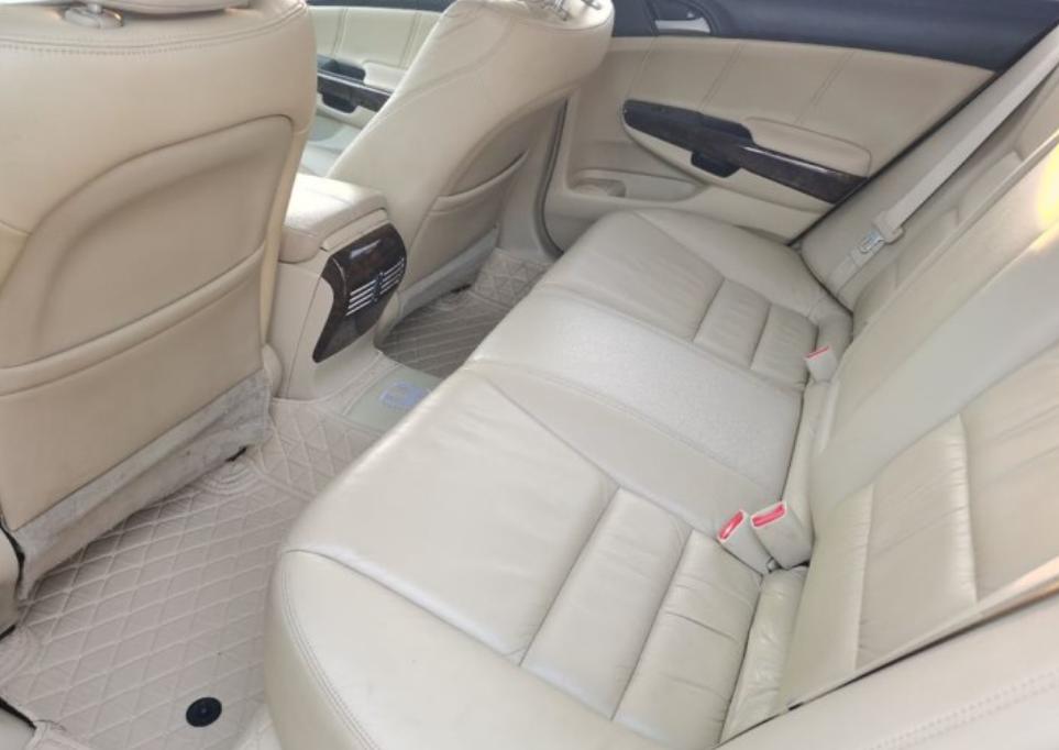 5万多能买到哪年的雅阁,5万左右的雅阁八代半