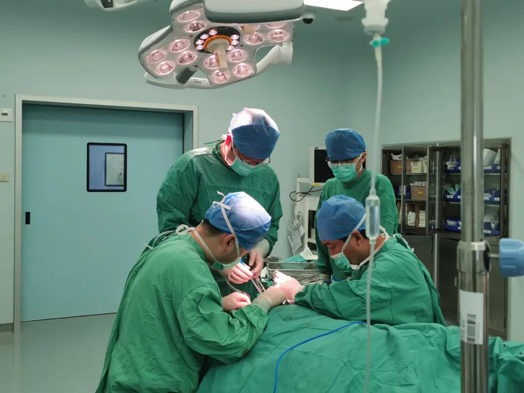 口腔溃疡最后发现是癌症故事,口腔溃疡竟是由这些原因引起的