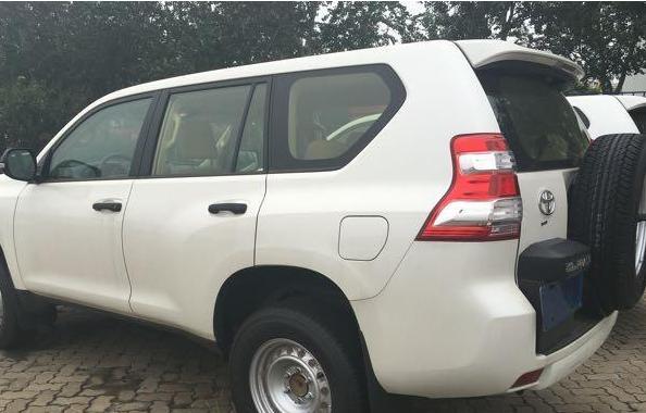 丰田霸道乞丐版最低多少钱,丰田霸道乞丐版