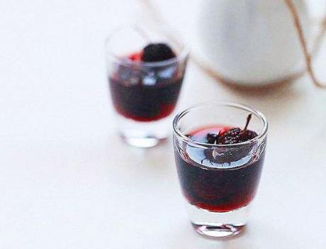 新鲜桑葚泡酒的正确方法视频,新鲜桑葚泡酒的制作方法是