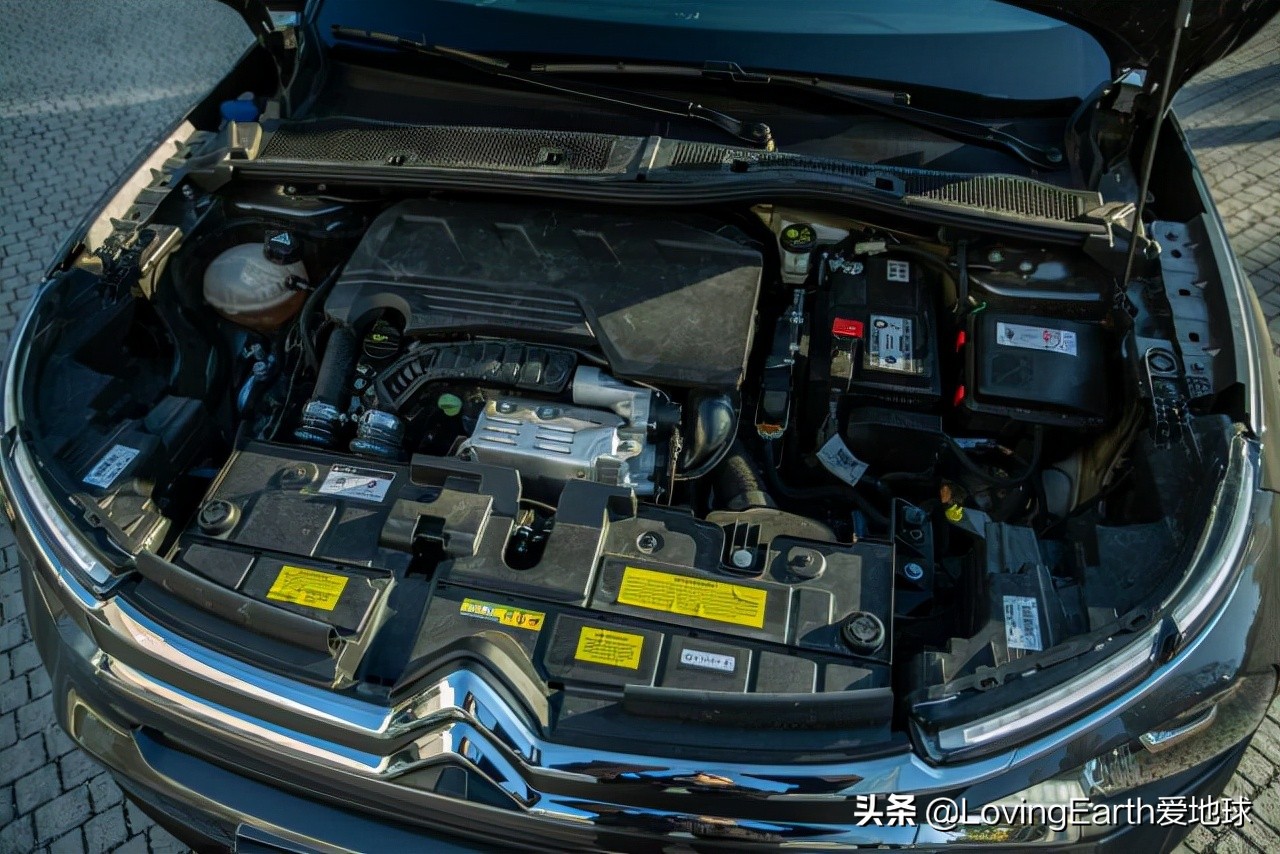 雪铁龙云逸c4试驾视频,法国车的特点