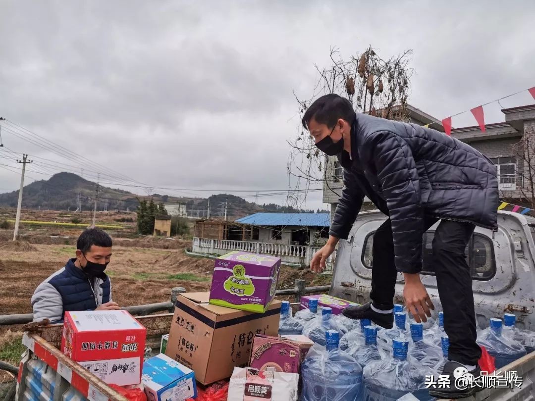 众志成城抗疫情迎难而上抓发展,众志成城抗疫情凝聚力量暖人心