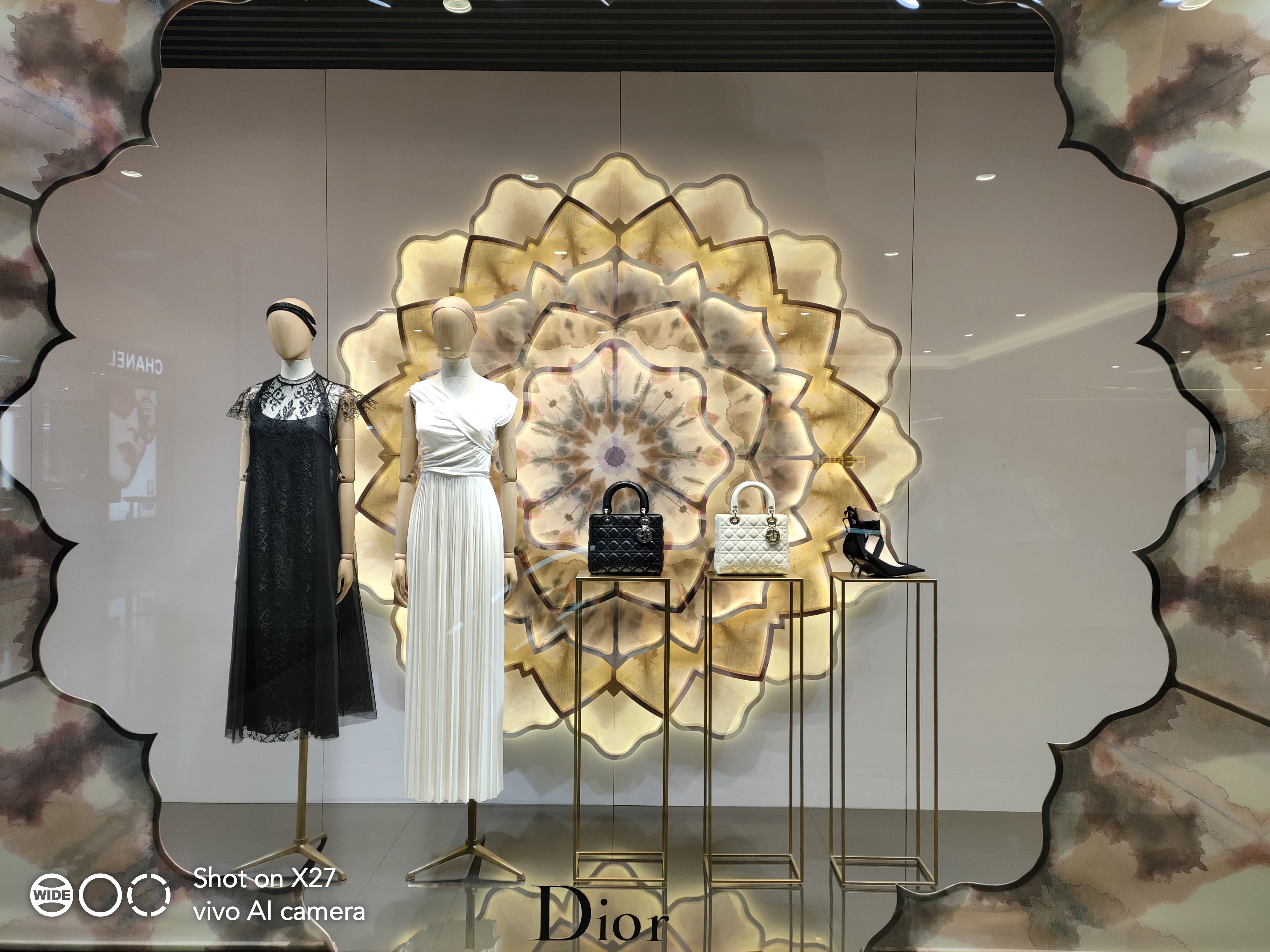 vivox27还能入手么,vivox27全方面测评