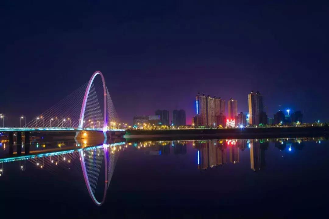 央视西安夜景浐灞,央视新闻直播西安电视台