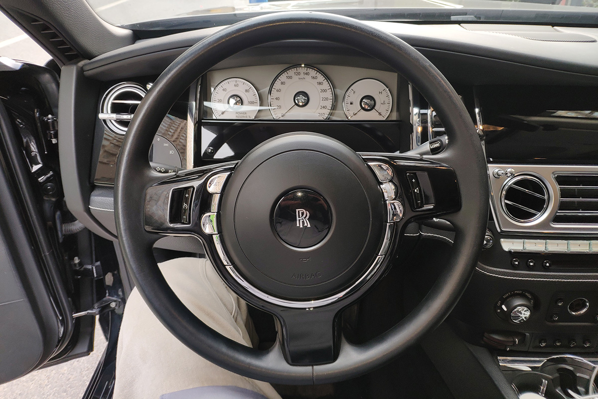 二手劳斯莱斯古思特值得购买吗,买一辆劳斯莱斯古思特全过程