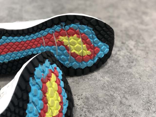 newbalance低足弓顶级支撑跑鞋,newbalance性价比高的专业跑鞋