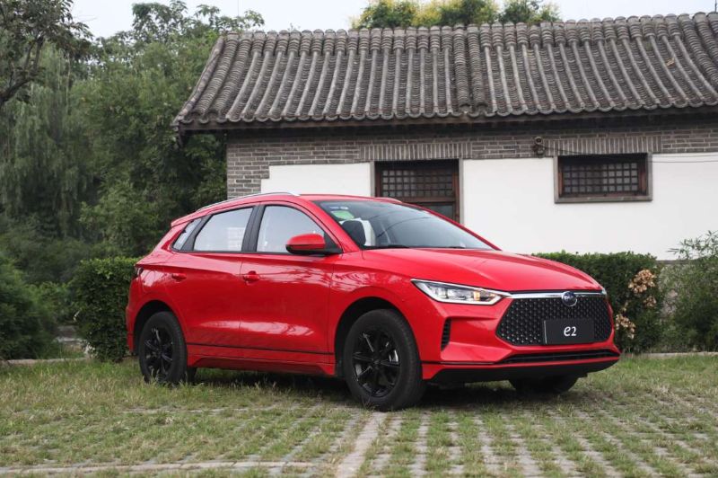 比亚迪纯电车e2评车视频,比亚迪e2纯电动汽车测评