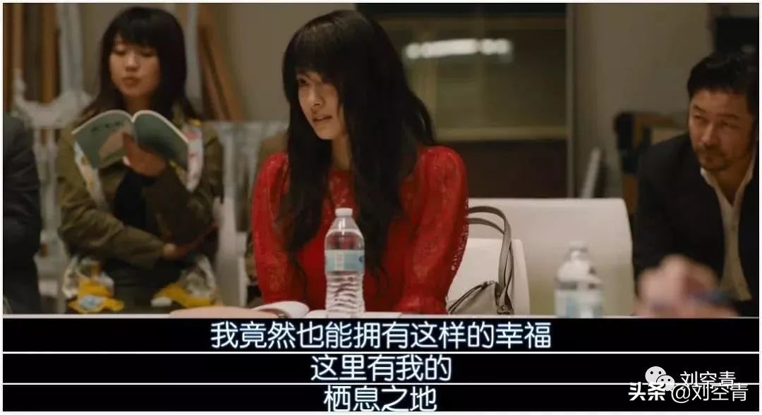 讲述换脸的电视剧,电影解说女人整容时的场景