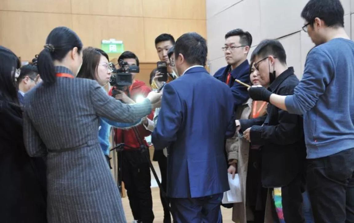 周鸿祎任何企业都有一定的运气,周鸿祎绝对是一个有胸怀的企业家