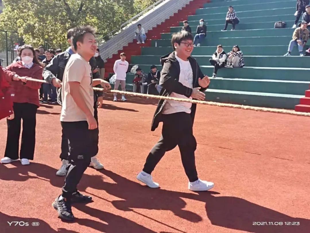 第八届凝心聚力杯拔河比赛信息,凝心聚力绳彩飞扬教职工拔河比赛