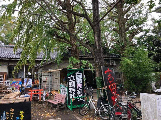 日本真实的街道,日本真的满街都没有垃圾吗