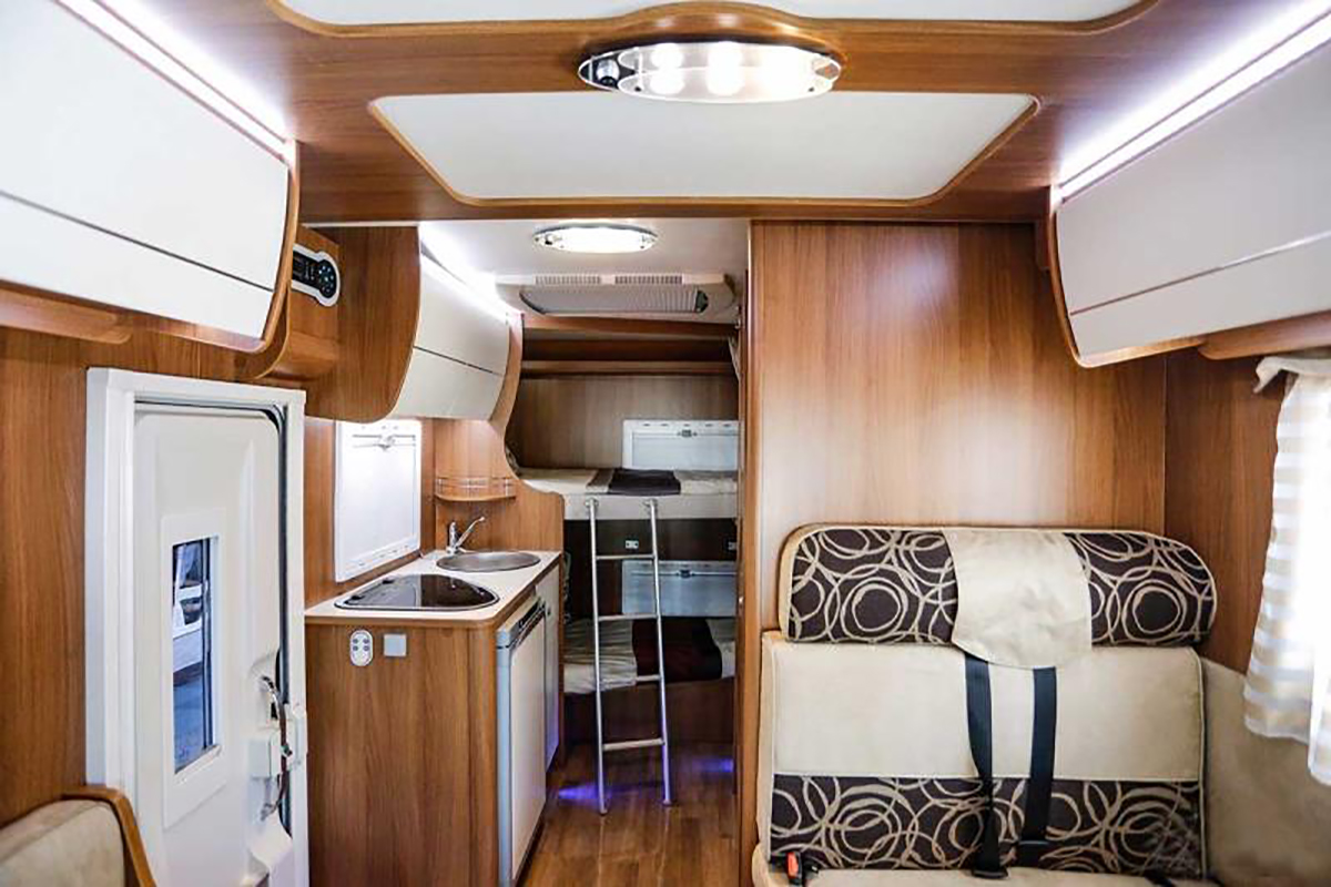 三十多个房车品牌共60余款车型,房车大全30万以下6座