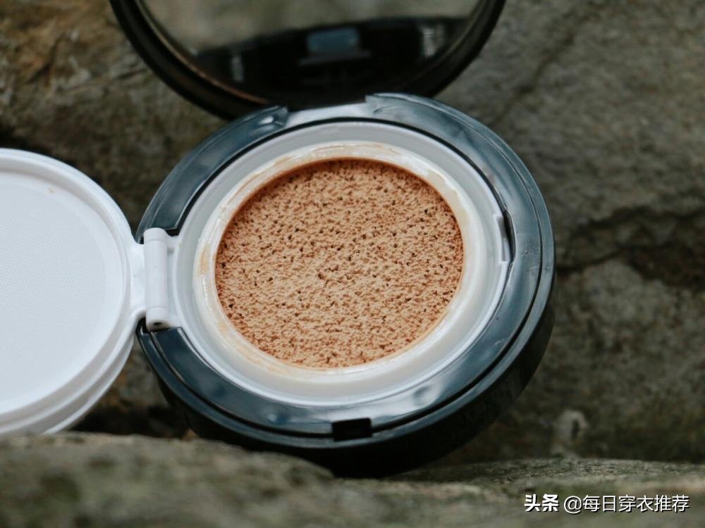 化妆师底妆实用小技巧,化妆师怎么用气垫上妆