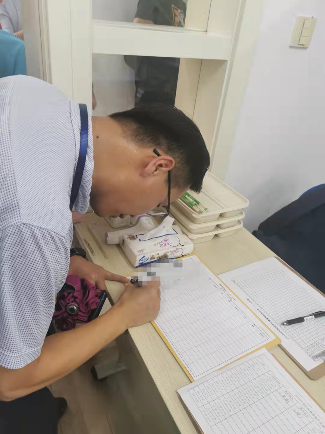 接娃、晚餐、辅导作业全管！上海这家研究所里的晚托班，让科学家父母心无旁骛扑科研