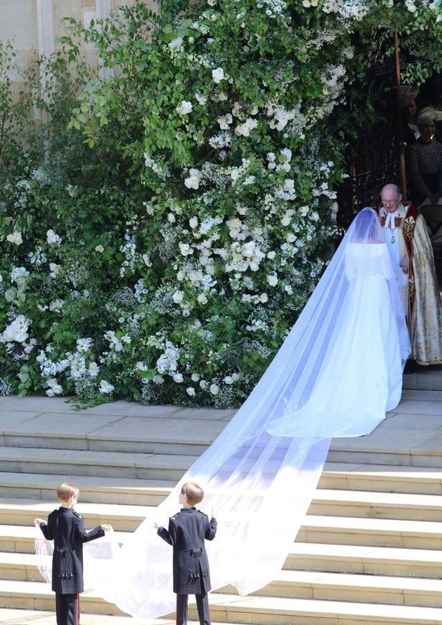 王室风格婚纱,王室婚纱