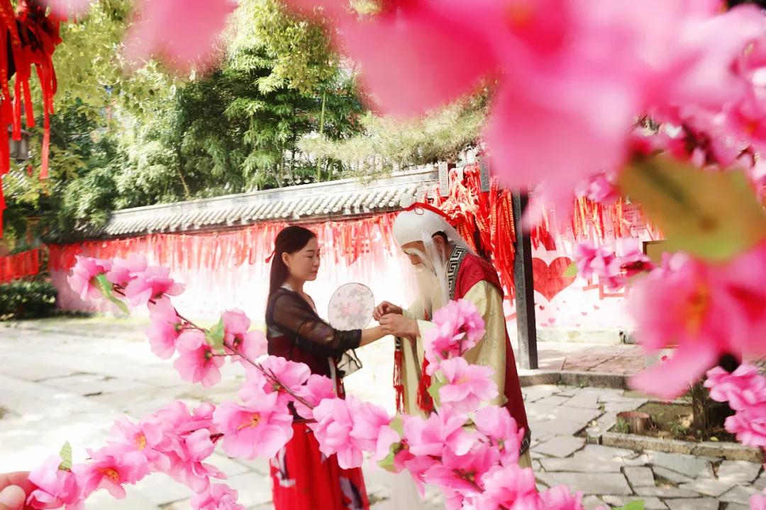 台儿庄古城门票优惠日,台儿庄古城免门票3天