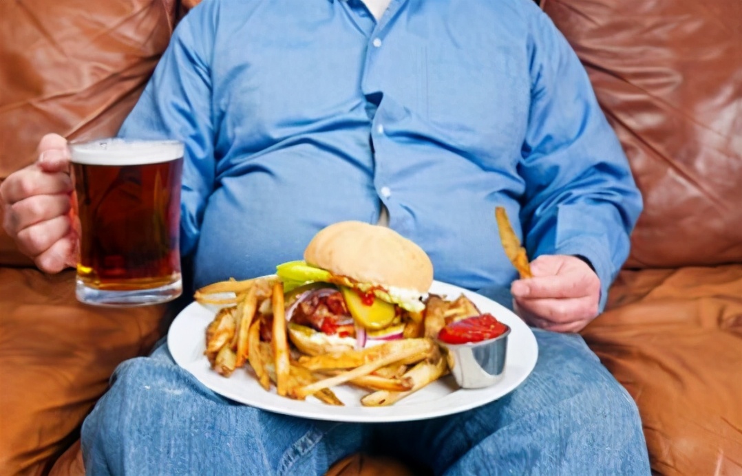 一个月胖20斤可以快速减下来吗,一个月减肥20斤掉的是什么