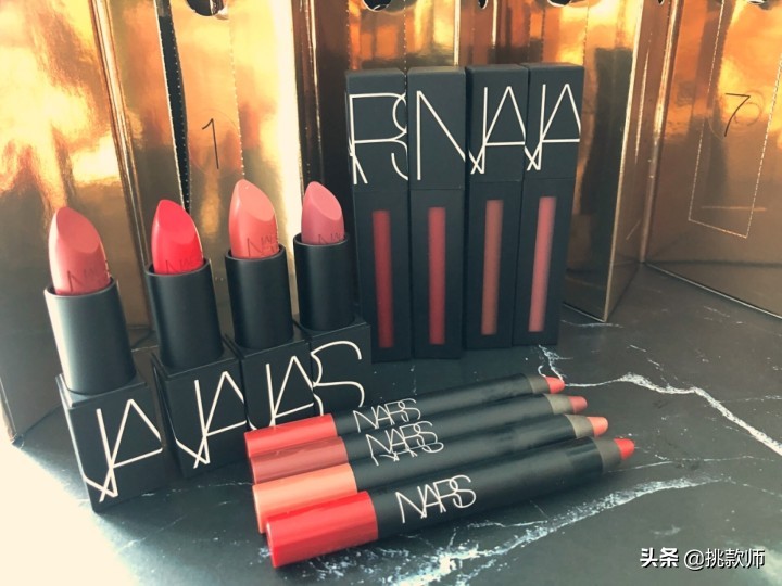 dior圣诞礼盒护肤套装,dior2018彩妆盒