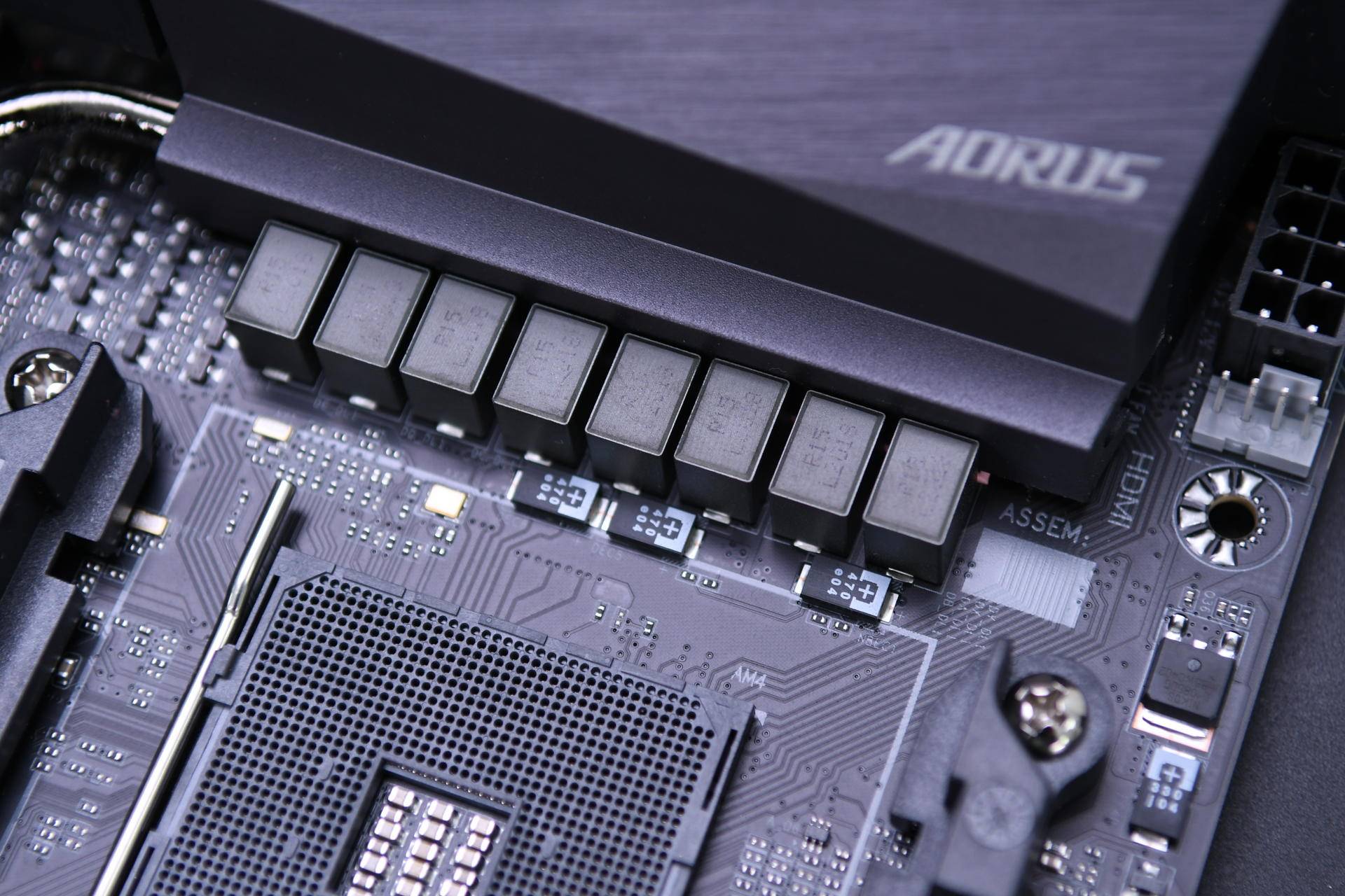 锐龙5600x配华硕b550m,锐龙5600搭配b550