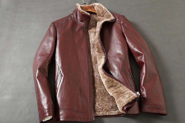 皮衣送去清洗价格多少,皮衣拿去干洗店洗多少钱