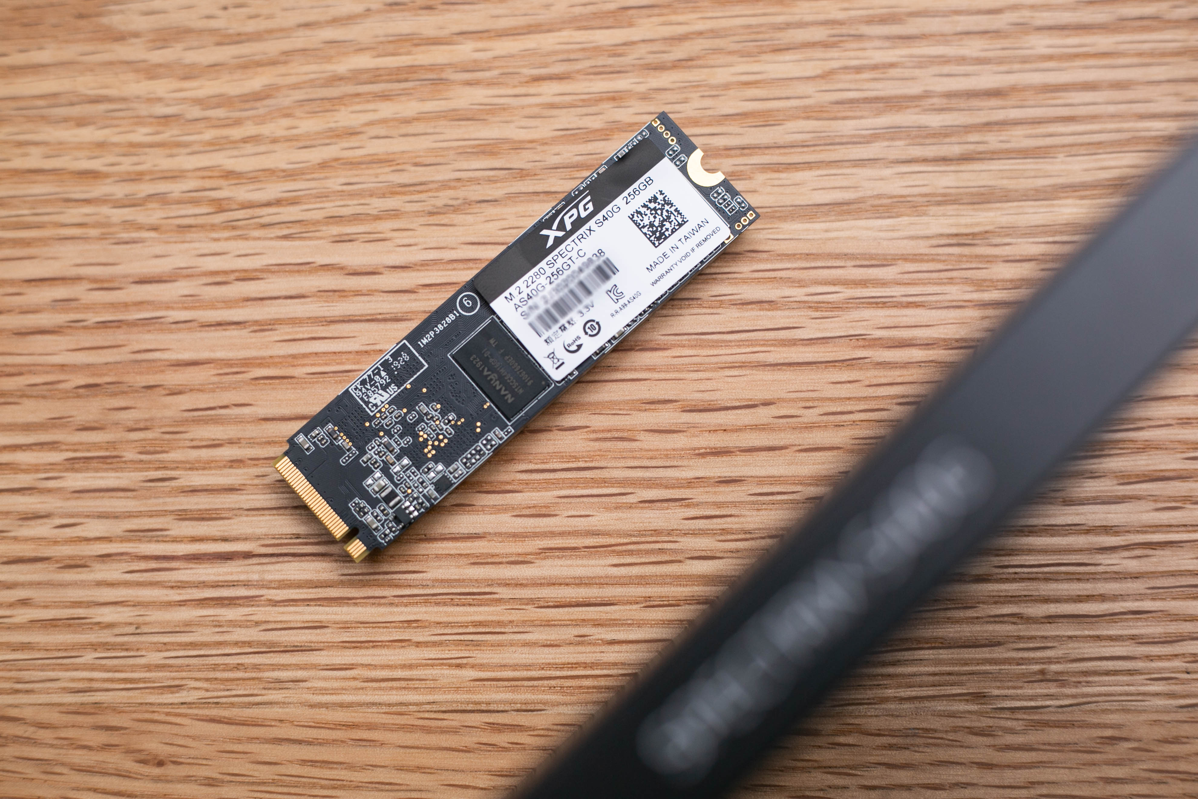 m.2固态硬盘有必要加散热马甲吗,m.2固态硬盘装散热片要撕掉标签吗