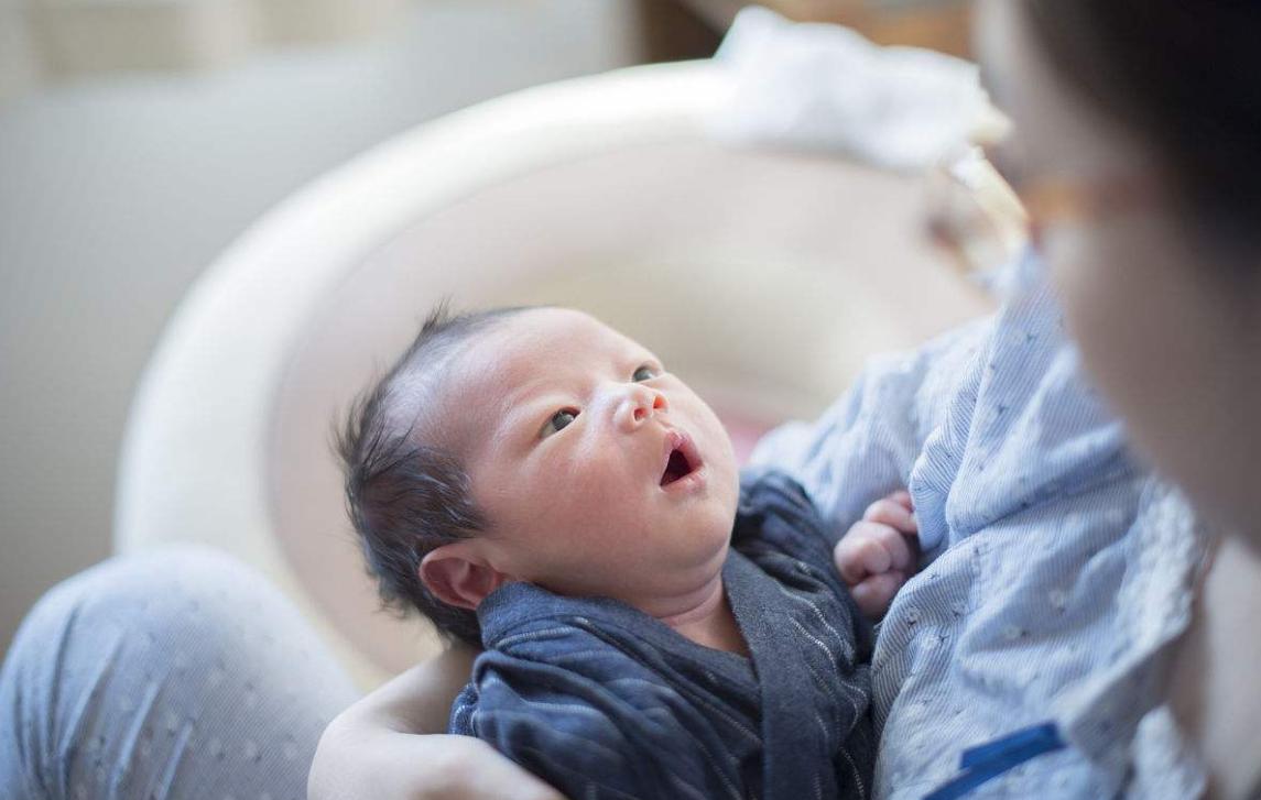 给小孩取名叫狗蛋,外国人给孩子取名字英文