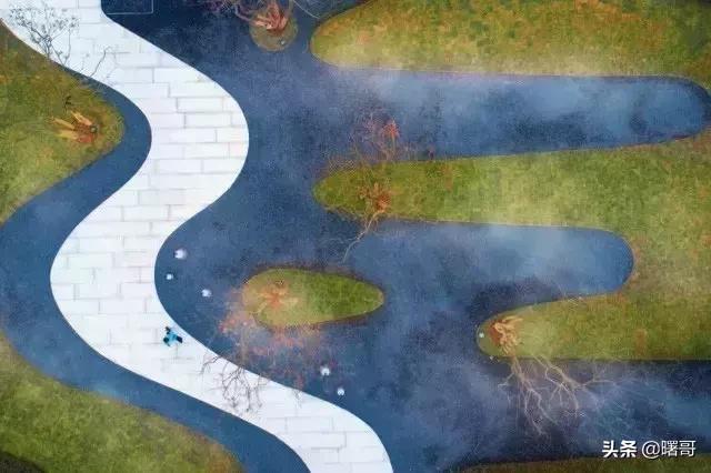 世界上的路本来很平凡，自从遇上设计师，此路非彼路