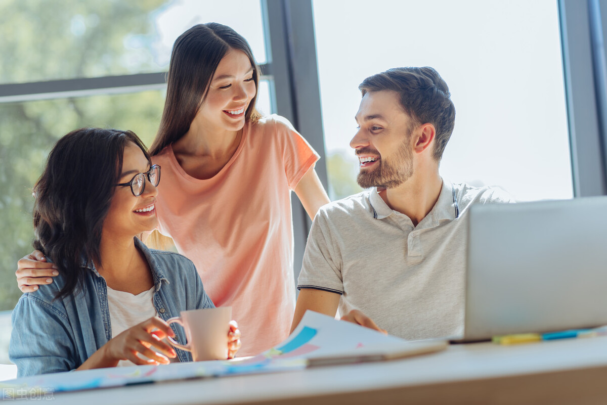 工厂长期夜班12小时对身体伤害,工厂工作不能长期干