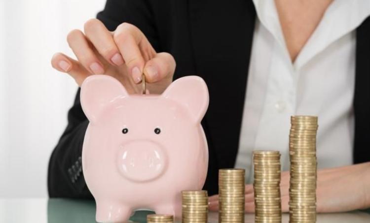 中国人居家两个月生活无忧,美国多数家庭,竟拿不出500美元?