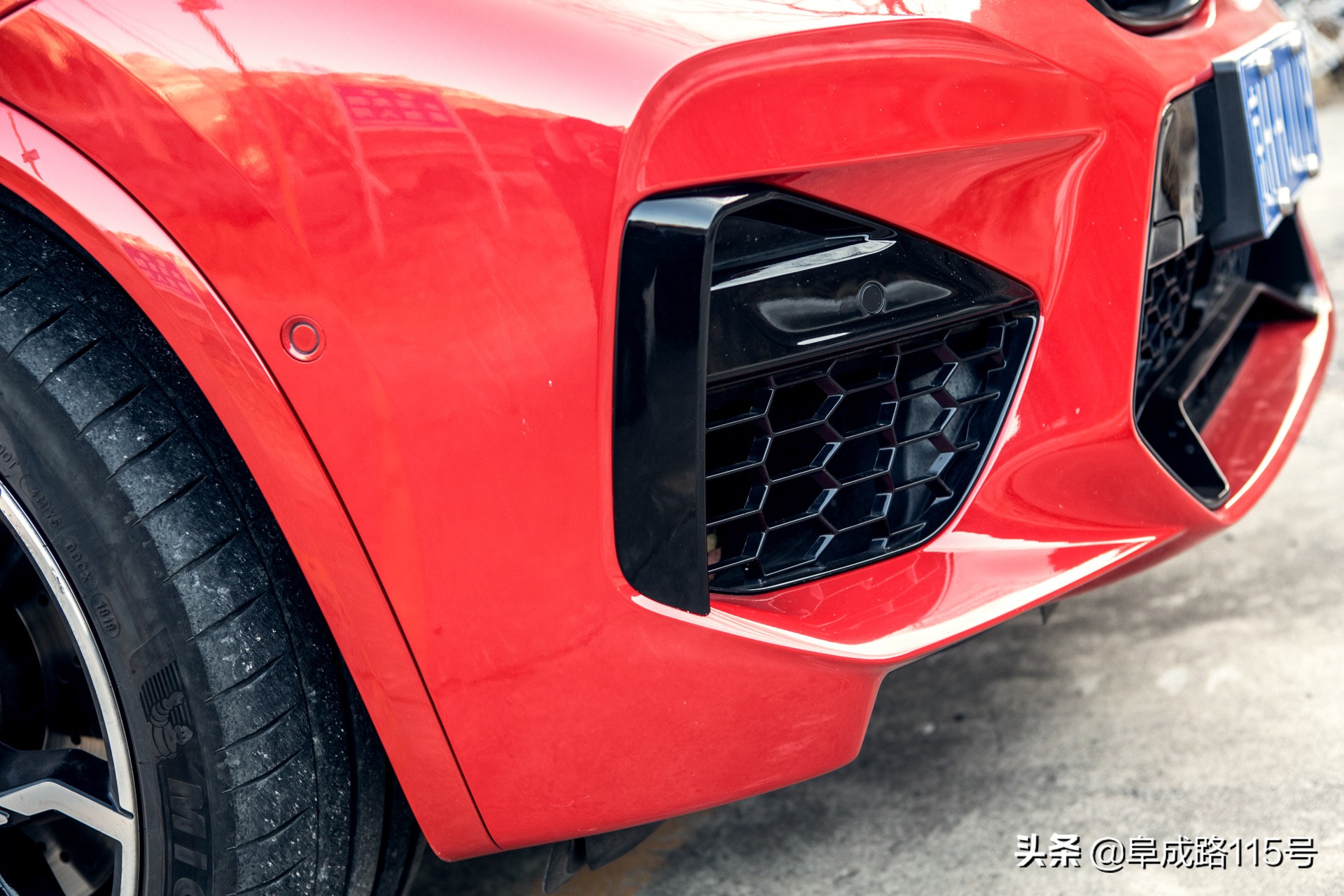 买发动机送车的是什么车,宝马x4m引擎