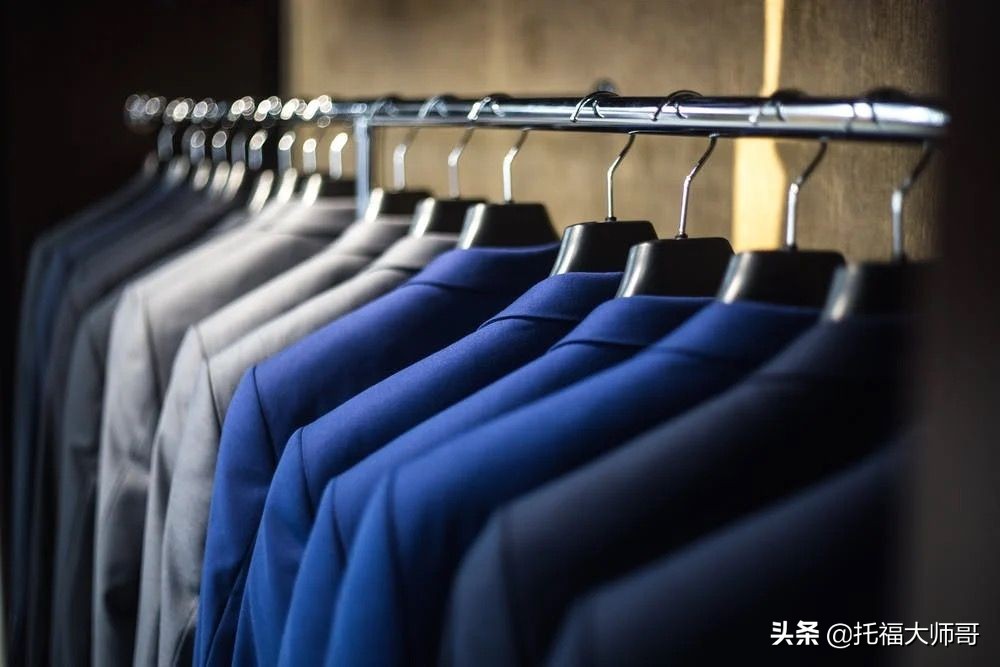 medium和m在衣服尺码的区别,夏季穿l号秋冬季穿m号为什么