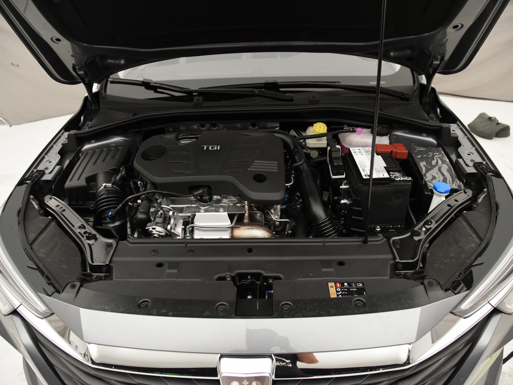 荣威i6maxev百公里加速测试,荣威i6max性能体验秒杀谁