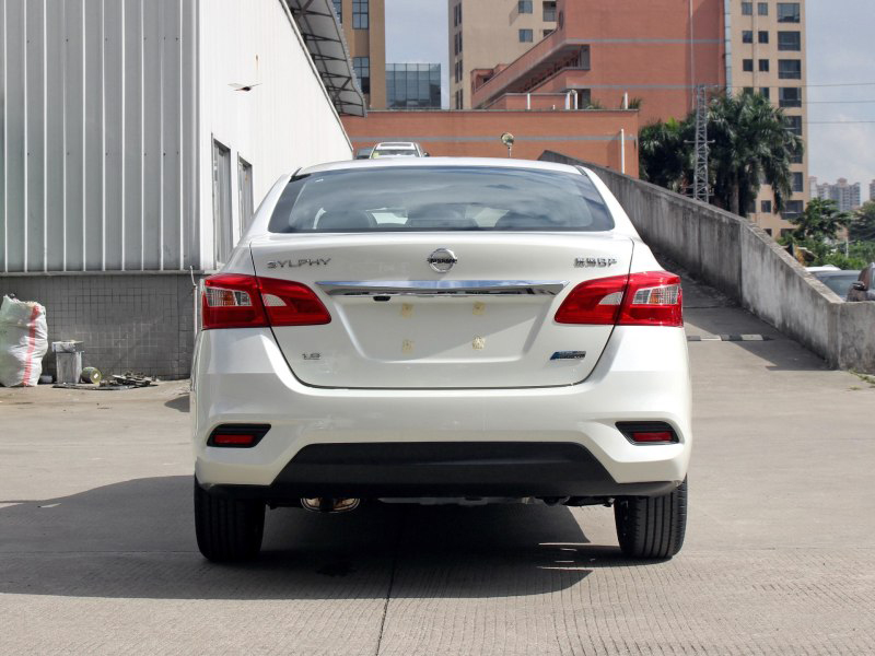 东风日产轩逸点评,日产轩逸吐槽