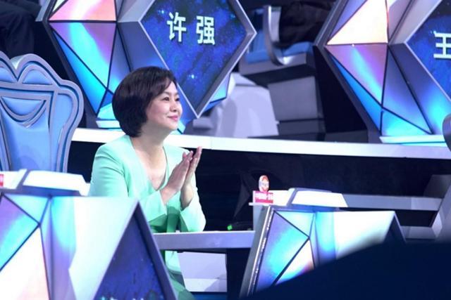 董卿朱迅同台主持,董卿朱迅同台主持20年前