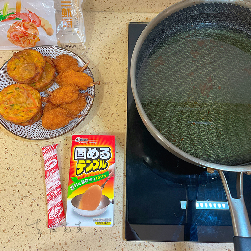 在这些家居奇观面前,德国的“油烟往屋内排”都显得小儿科了