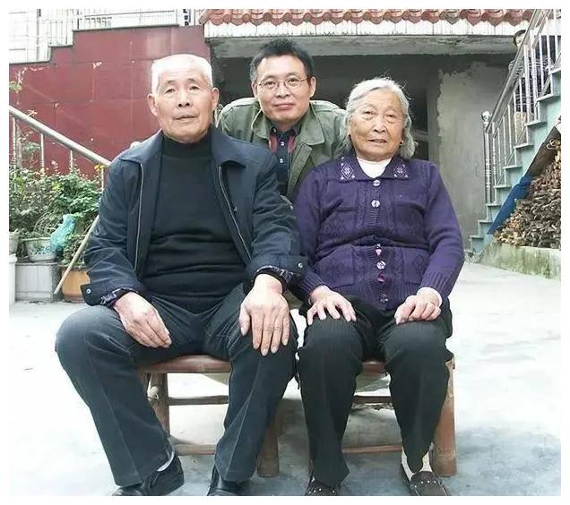 麦家为什么跟父亲决裂,麦家13年后风声再起