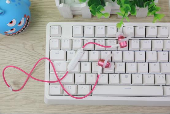 酷狗m1蓝牙耳机经典版升级版区别,酷狗m1智能语音版蓝牙耳机评测