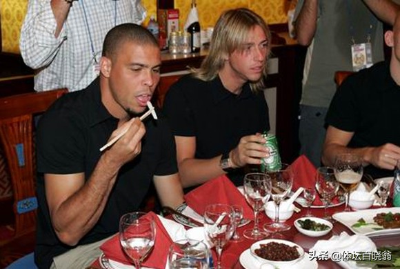 盘点足坛十大冲突名场面,世界杯最差阵容c罗上榜几次