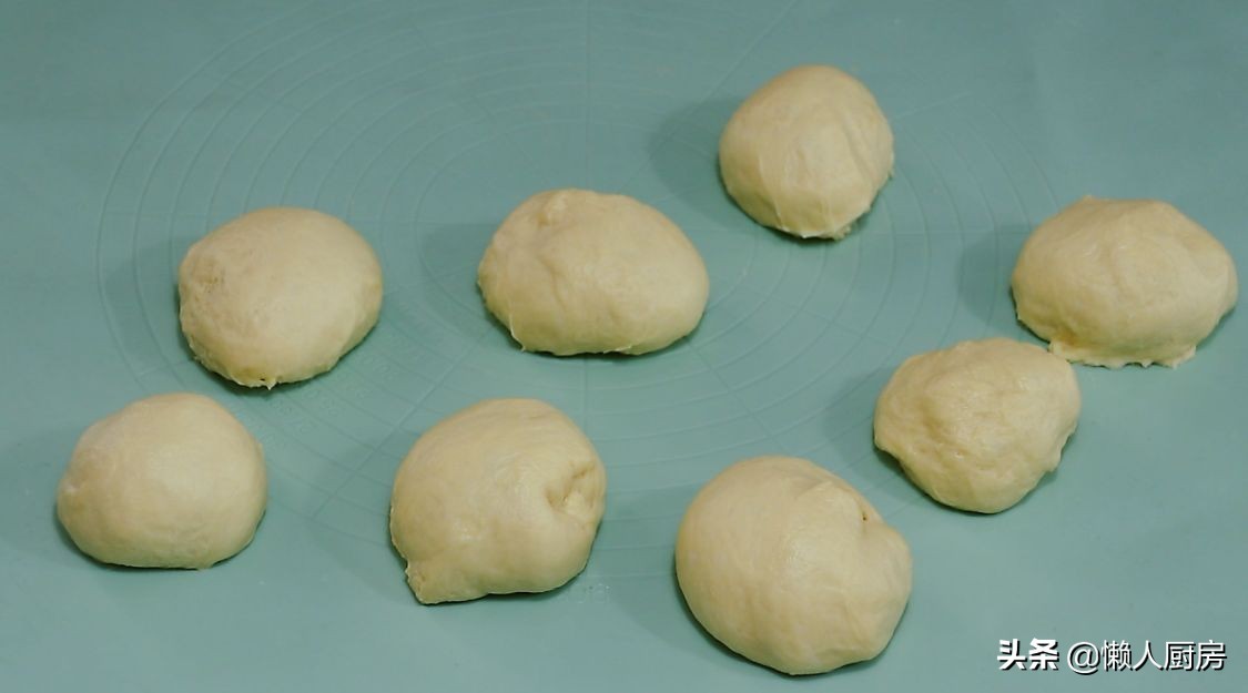 用酸奶和面可以做什么好吃的,用酸奶做的酸奶面团