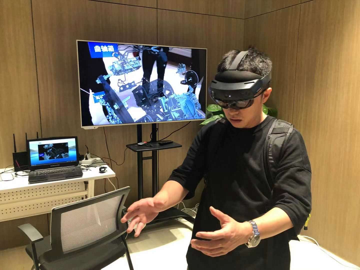 微软眼镜hololens2发布会,hololens2深度评测