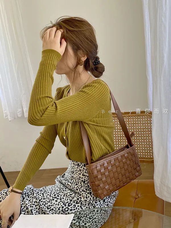 韩系慵懒日常穿搭,自带高级滤镜穿搭